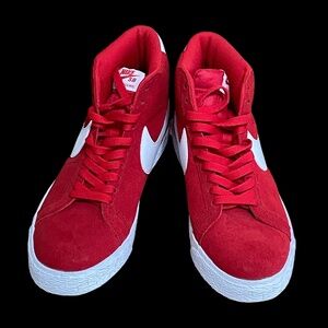 Nike SB Zoom Blazer Mid Men's Size 8.5 Red White Suede Skate Shoes NEW!